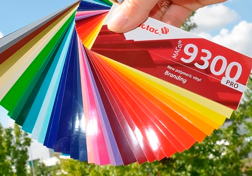 eponimo-vinilio-macal-9300-pro-aftokollita-fortigon